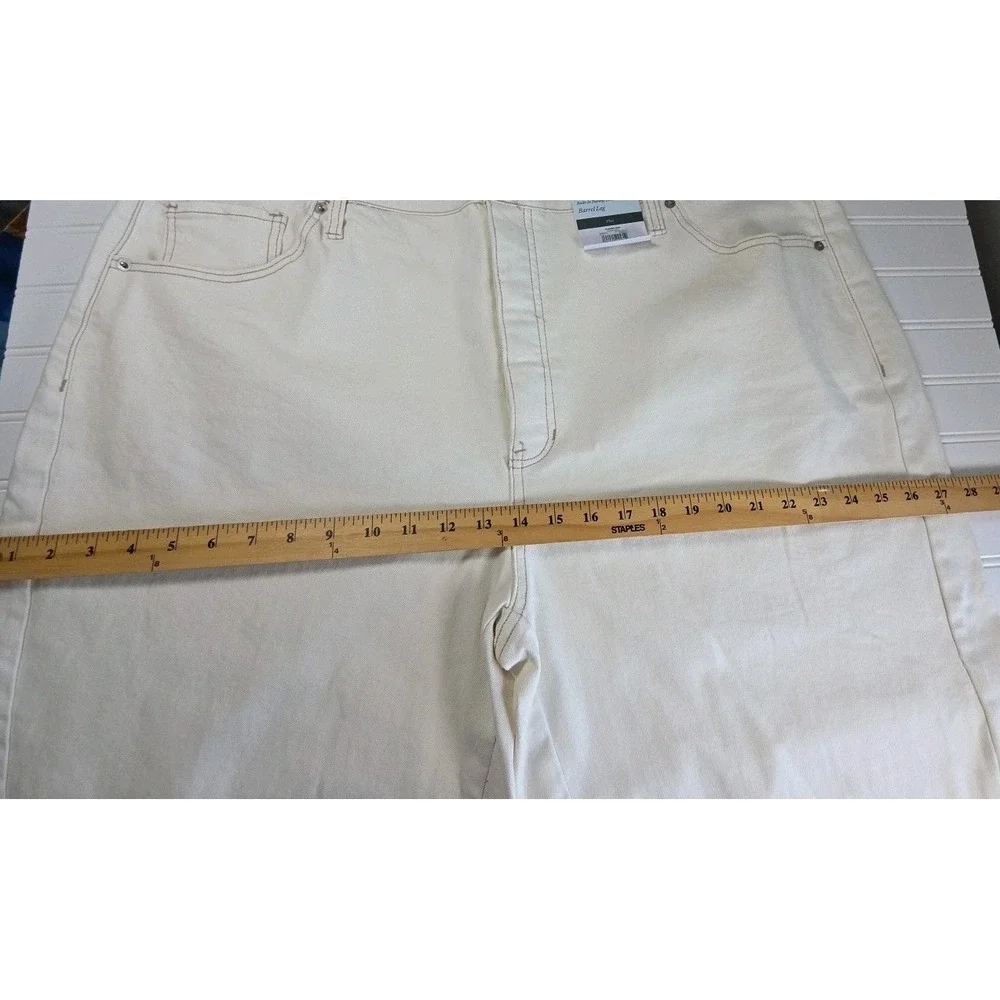 Terra & Sky Jeans Women 24W PLUS  White Barrel Leg Tummy Control Pants NWT
